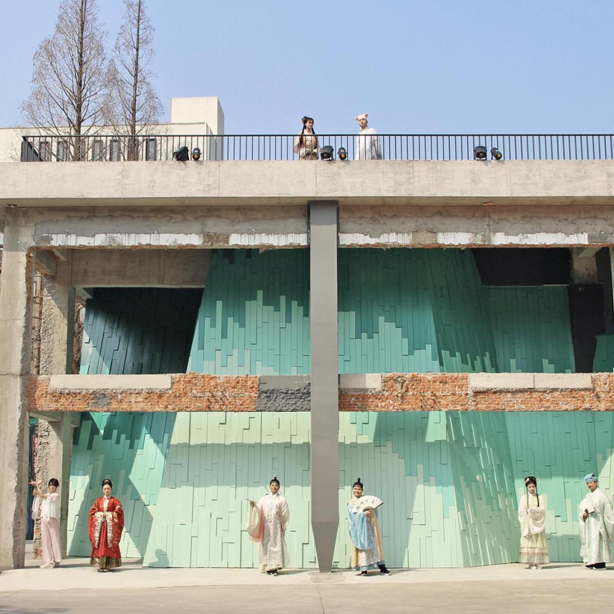 Verdant Ridges: La metamorfosi di Tang Bohu nel restauro del distretto&nbsp;Taohuaw