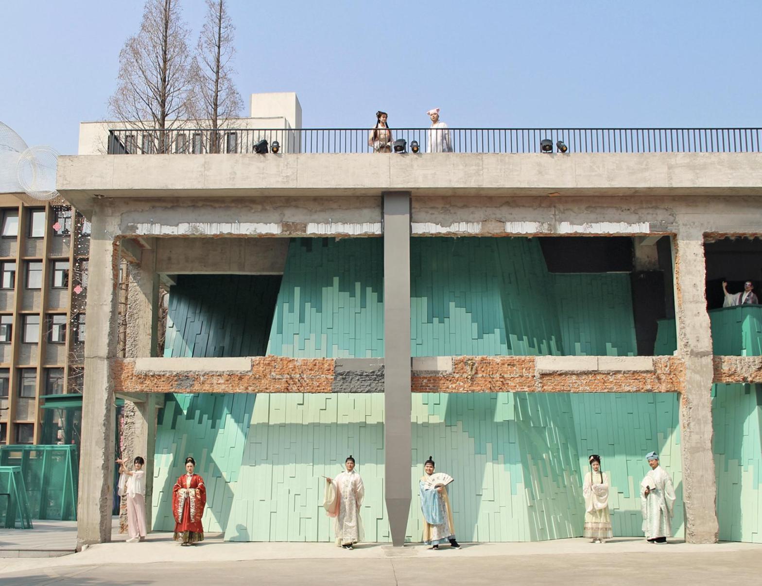 Verdant Ridges: La metamorfosi di Tang Bohu nel restauro del distretto&nbsp;Taohuaw